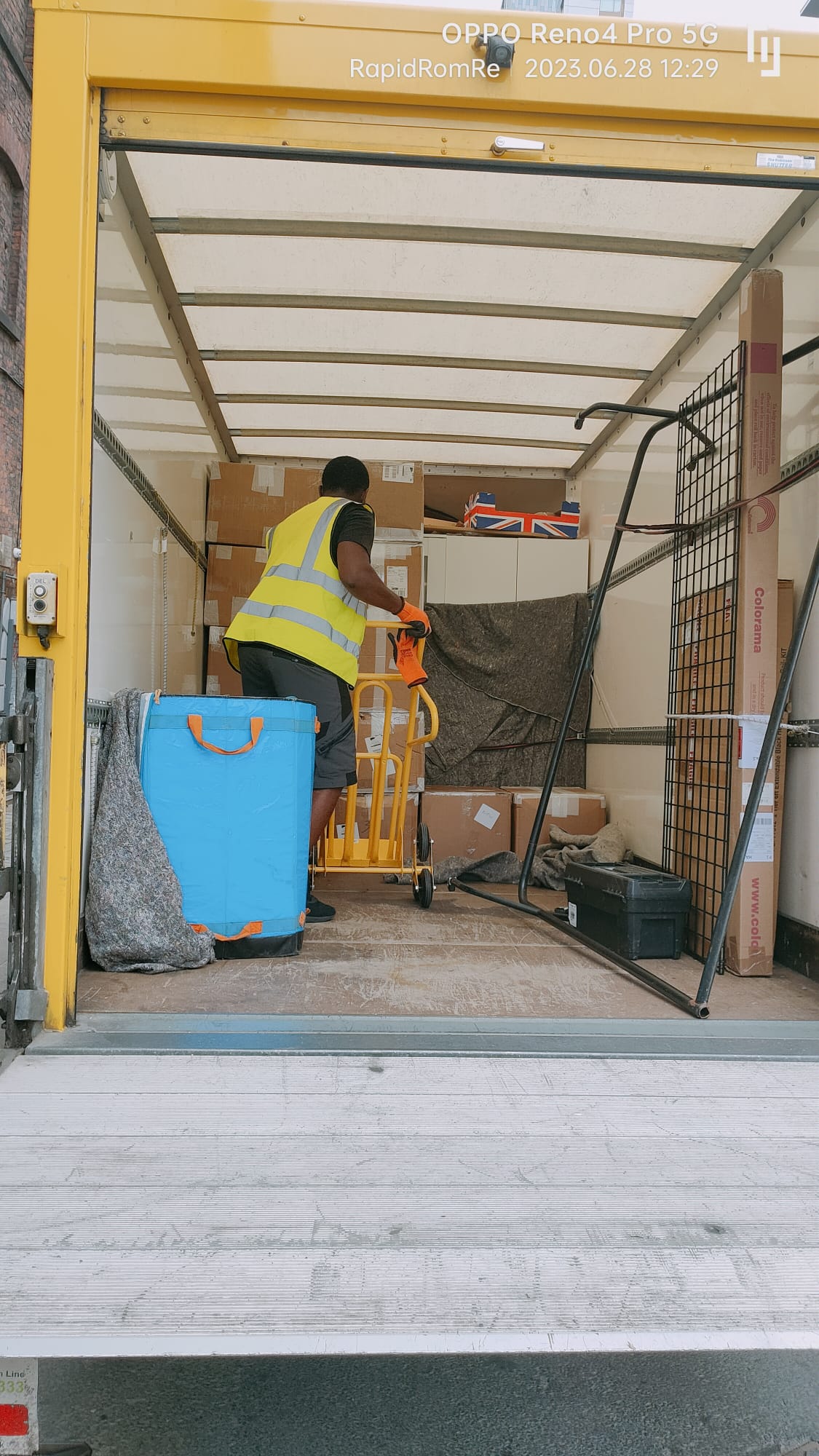 domestic transport and removal services